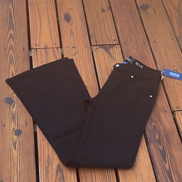 NWT Daily Blue by AG Peace Black Bell Flare Jeans Size 28 - Picture 6 of 13